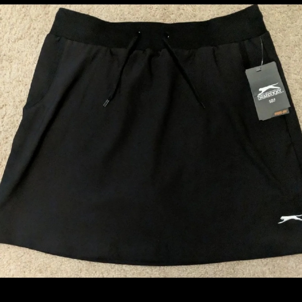 Golf skort